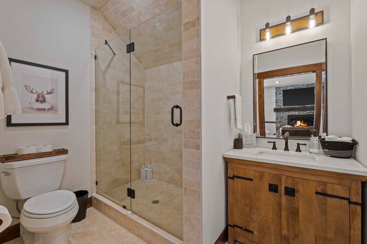 Bath with glass shower